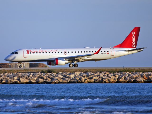 Embraer ERJ-190 (HB-JQF) - By the sea, at the end of the runway.br /Imminent take-off.