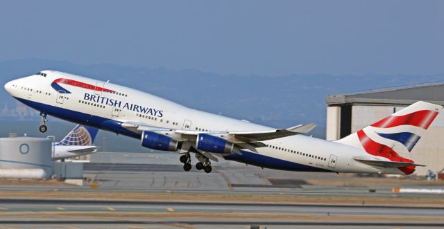 Boeing 747-400 (G-CIVA)