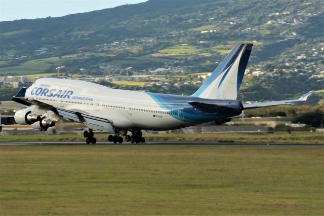 Boeing 747-400 (F-HSUN)