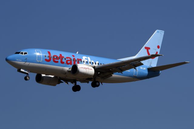 Boeing 737-500 (OO-JAT)