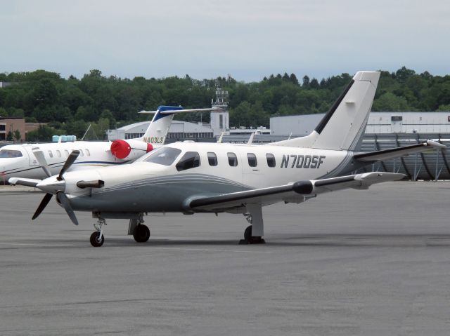 Socata TBM-700 (N700SF) - A very fast turboprop.