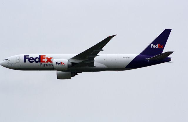 Boeing 777-200 (N892FD) - Flyover at Millington Airshow