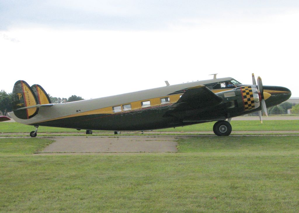 Douglas DC-6 (N500HP) - AirVenture 2016.  DEE HOWARD COMPANY 500