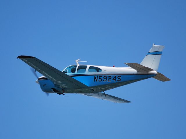 Beechcraft Bonanza (36) (N5924S) - Departing runway 2L - 8/23/09
