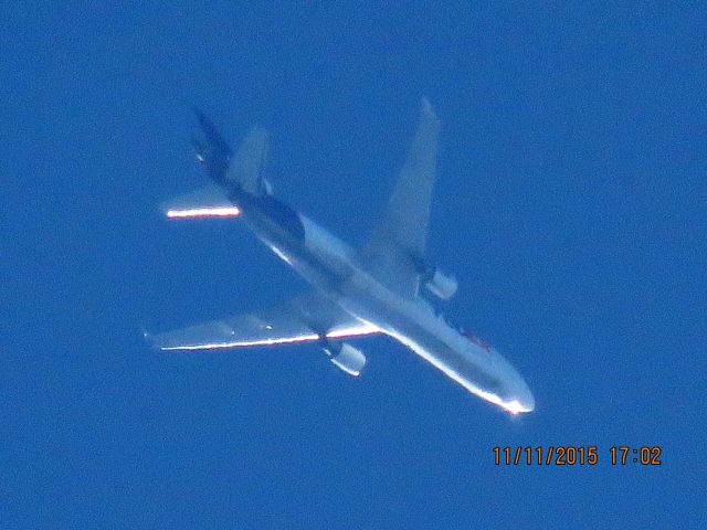 Boeing MD-11 (N604FE)