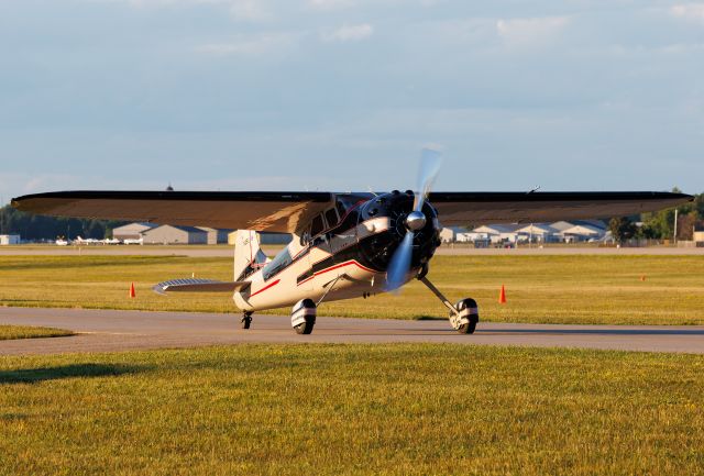 Cessna LC-126 (N252BB)