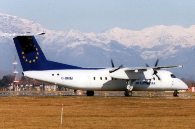 de Havilland Dash 8-300 (D-BKIM)