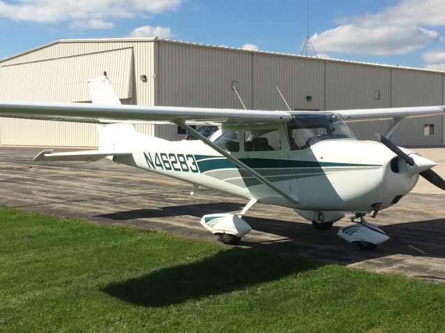 Cessna Skyhawk (N46283)