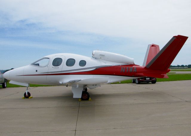 Cirrus Vision SF50 (N1WA) - AirVenture 2016. Cirrus SF50 Vision