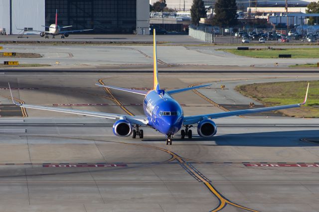 Boeing 737-700 (N441WN)