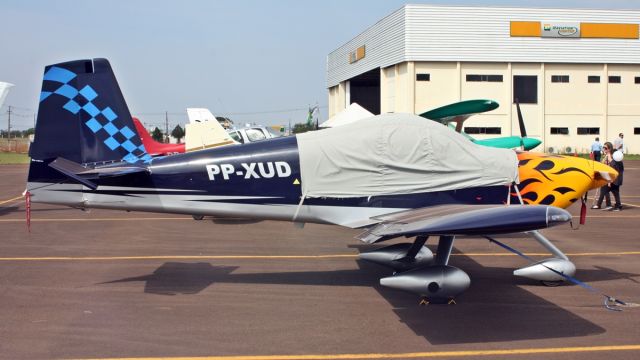 Vans RV-7 (PP-XUD)