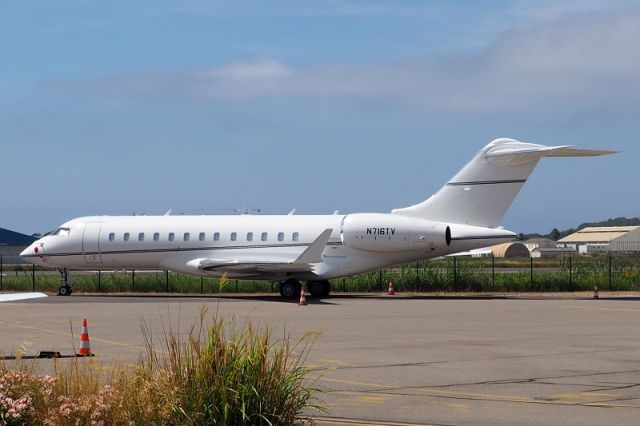 Bombardier Global Express (N716TV) - 17 aout 2019