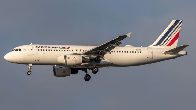 Airbus A320 (F-HEPA)