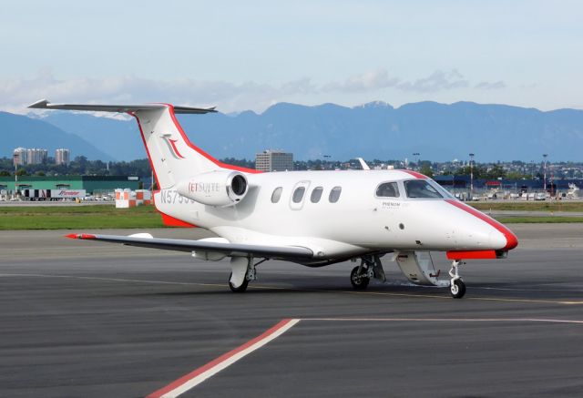 Embraer Phenom 100 (N575JS)