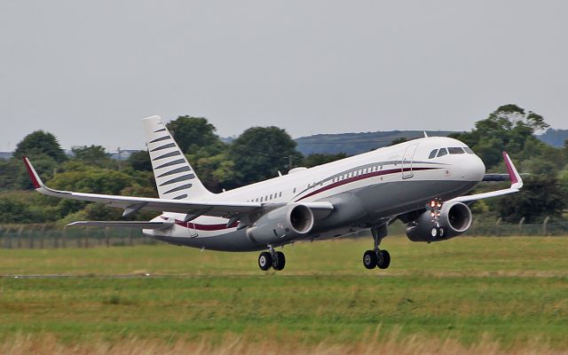 Airbus A320 (A7-HSJ) - qatar amiri flight a320-232cj a7-hsj dep shannon 11/8/18.