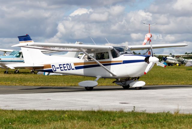 Cessna Skyhawk (D-EEDL)