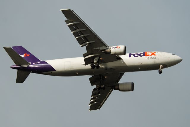 Airbus A300F4-600 (N651FE)