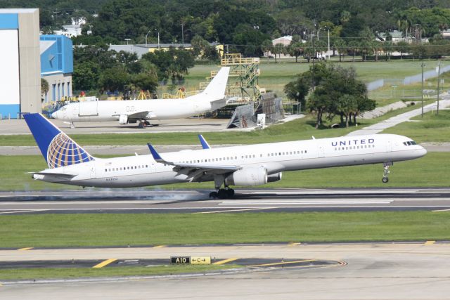 BOEING 757-300 (N57852) - United Flight 1833 (N57852) arrives at Tampa International Airport on a charter flight for the St. Louis Rams