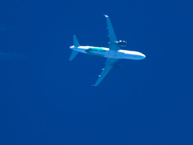 Airbus A320neo (N528VL)