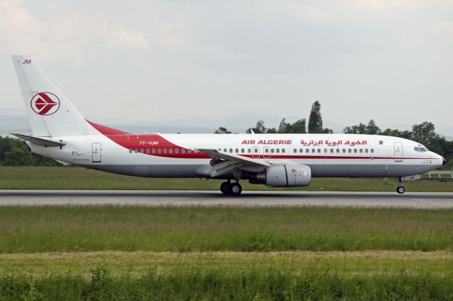 Boeing 737-800 (7T-VJM)