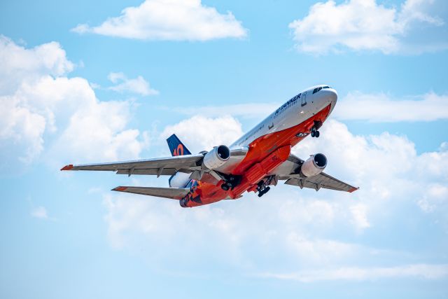 McDonnell Douglas DC-10 (N522AX) - Fire Fighting DC-10 departing Helena Montana.