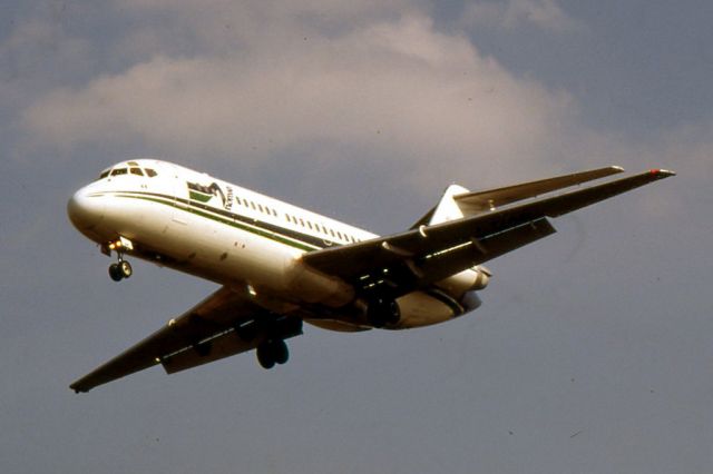 Douglas DC-9-10 (I-TIAN)