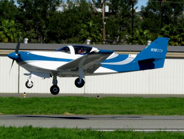 Experimental 100kts (N183TA) - Taking off from RWY 24