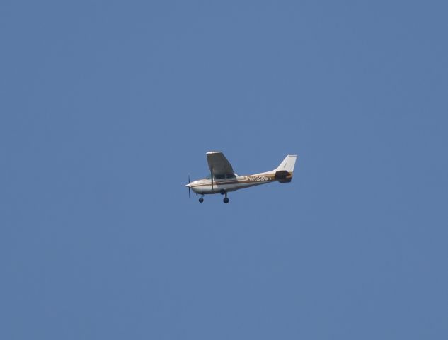 Cessna Skyhawk (N13357) - 14 July 2018, Baton Rouge, LA. Damaged by wind storm 1 Nov. 2018.