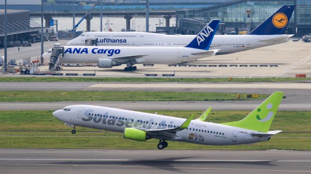 Boeing 737-800 (JA803X) - ソラシド エア (Solaseed Air) / Boeing 737-86Nbr /Apr.06.2016 Tokyo International Airport [HND/RJTT] JAPAN