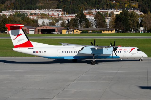 de Havilland Dash 8-400 (OE-LGF)