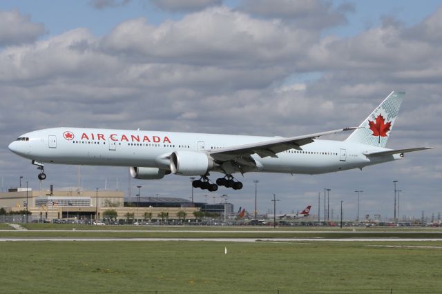 BOEING 777-300 (C-FIUW) - May 6, 2010 - landed Toronto