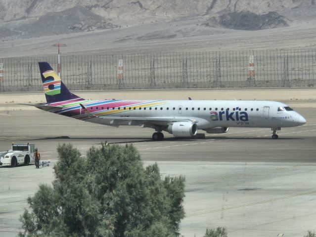 EMBRAER 195 (4X-EMF)