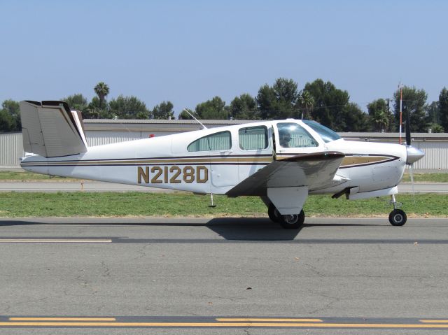 Beechcraft 35 Bonanza (N2128D) - Taxiing to RWY 24