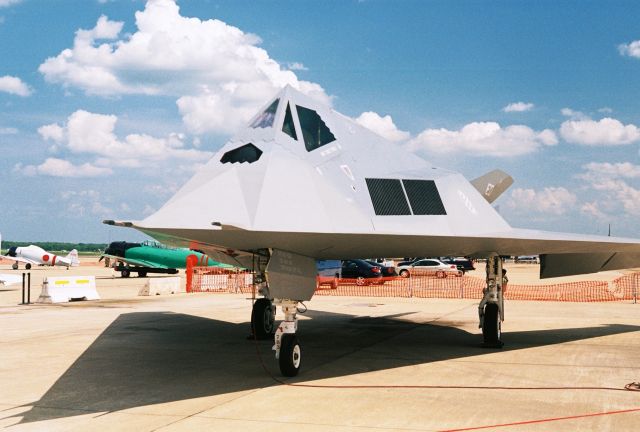 Lockheed Nighthawk (7910783) - Lockheed F-117A Nighthawk, Ser. 79-10783, at the Barksdale AFB airshow in 2005. This is the FSD-4 aircraft flown by the 410th Flight Test Squadron, eventually at Edwards AFB.