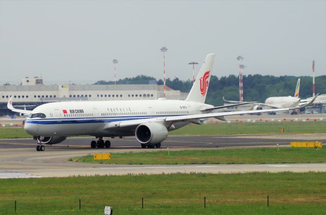 Airbus A350-900 (B-307A)