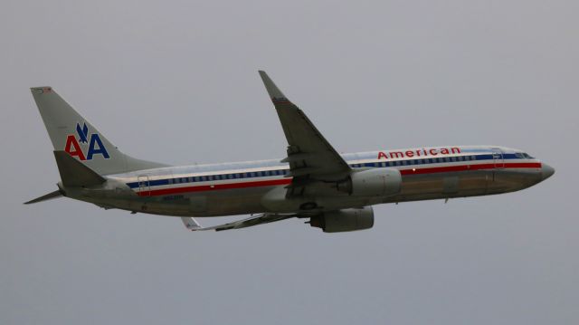 Boeing 737-800 (N869NN) - Departure 12R, to KDFW 08-05-2016