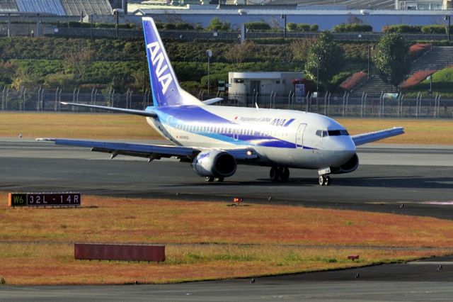 Boeing 737-500 (JA304K)