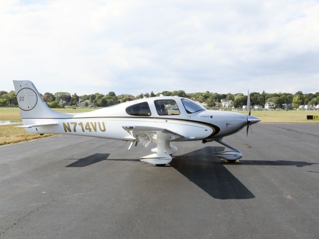 Cirrus SR-22 (N714VU) - 8 OCTOBER 2015