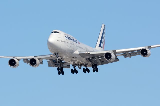 Boeing 747-400 (F-GITH)