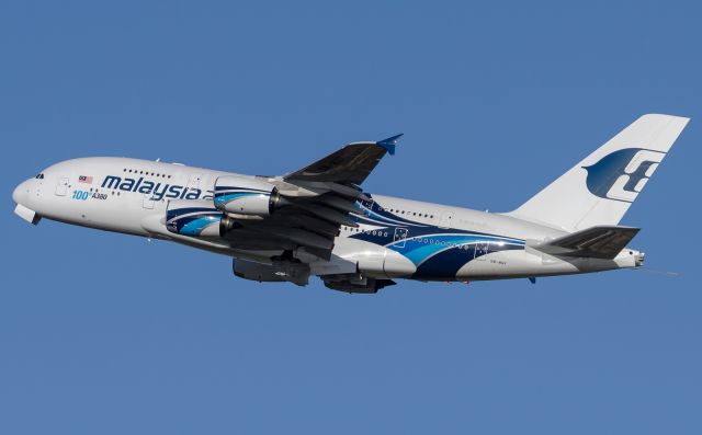 Airbus A380-800 (9M-MNF) - Malaysia Airlines Airbus A380-800 takeoff from London Heathrow.br /br /This is the 100th Airbus A380-800 produced.