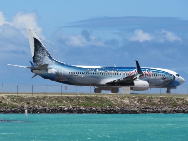 Boeing 737-800 (N559AS)