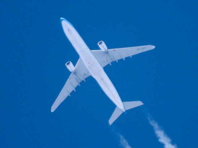 Airbus A330-300 (PH-AKF) - KLM661br /AMS-IAHbr /10/27/2024