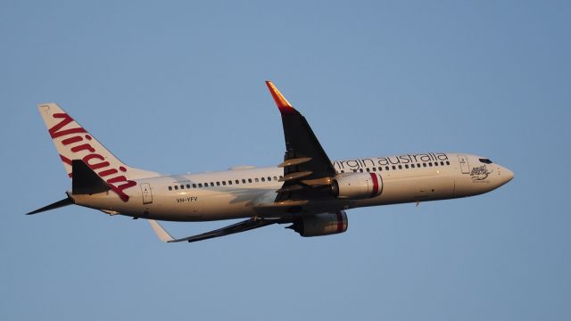 Boeing 737-800 (VH-YFV) - Boeing B737-8FE. Virgin Australia VH-YFV. Departed rwy 21 YPPH 280919.