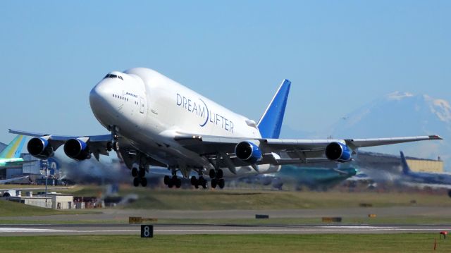 Boeing 747-400 (N708BA) - Dream Lifter departing on a cloudless Friday PM for RJGG (NGO)