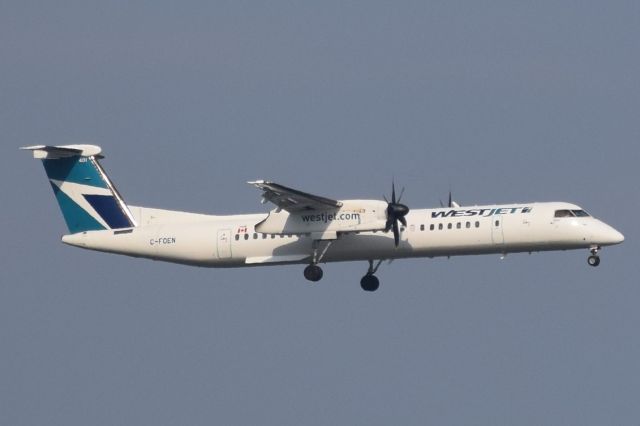 de Havilland Dash 8-400 (C-FOEN)