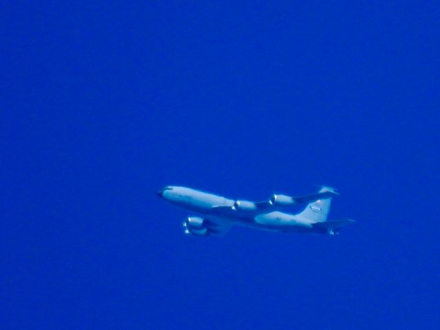 Boeing C-135FR Stratotanker (60-0322) - MASHS81br /01/07/2025