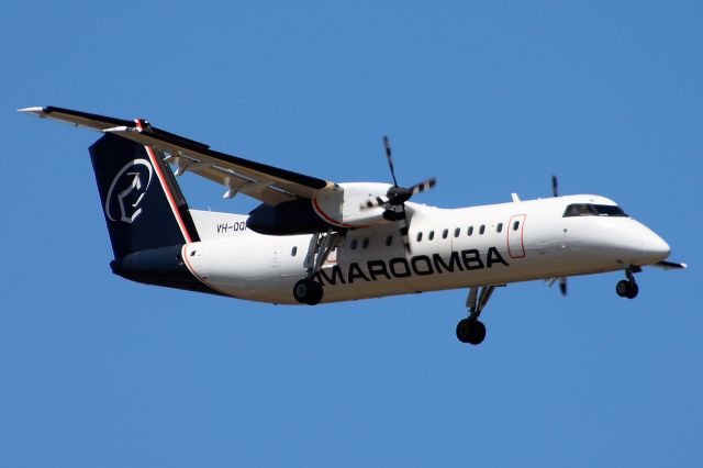 de Havilland Dash 8-300 (VH-QQP)