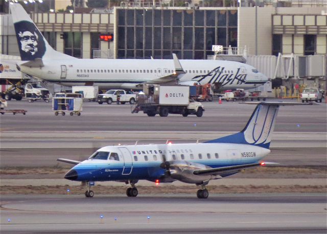 Embraer EMB-120 Brasilia (N580SW)