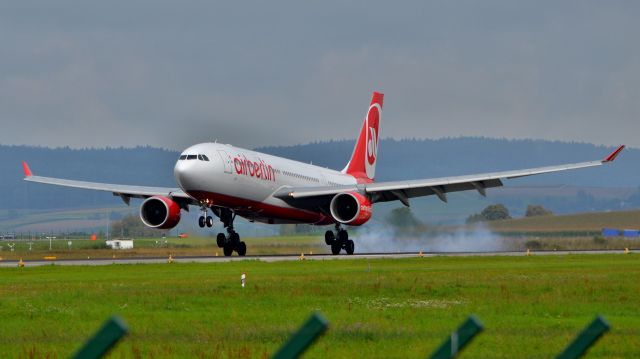 Airbus A330-200 (D-ABXD) - A330 touching down - follow me on instagram: @zuerichplanes