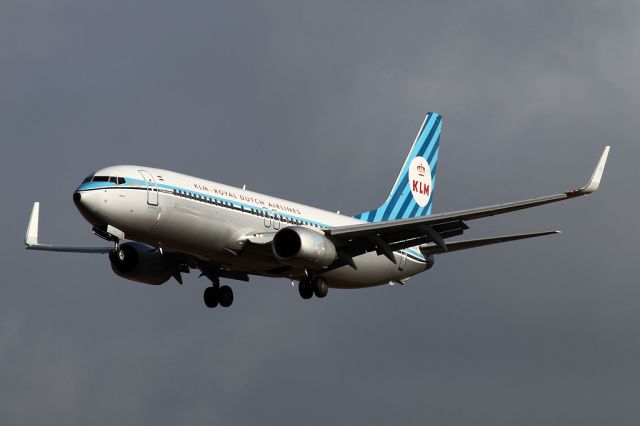 Boeing 737-800 (PH-BXA)